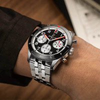 Classic AVI Chronograph 42 Mosquito