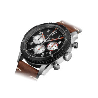 Aviator 8 B01 Chronograph 43 Mosquito