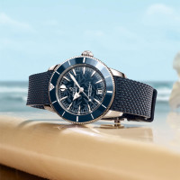 Superocean Heritage B31 Automatic 40 Kelly Slater
