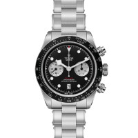 Black Bay Chrono