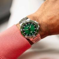 Aquis Date Calibre 400