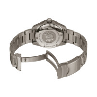 DS Action Diver