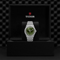 TUDOR Royal