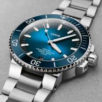 Aquis Date Calibre 400