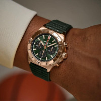 Chronomat B01 42