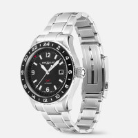 1858 GMT