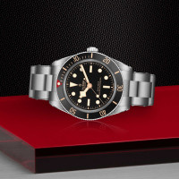 Black Bay 58