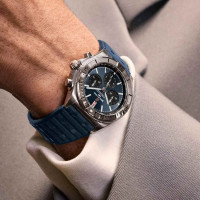 Chronomat B01 42
