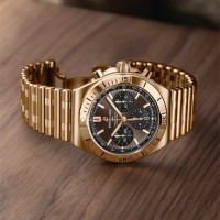 Chronomat B01 42
