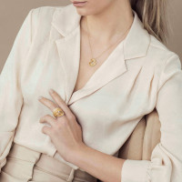 Velaa Star Ring