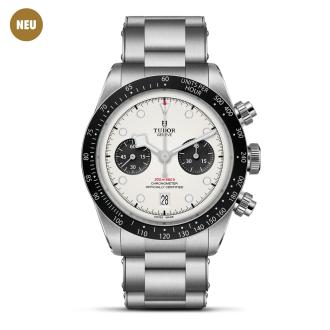 Black Bay Chrono