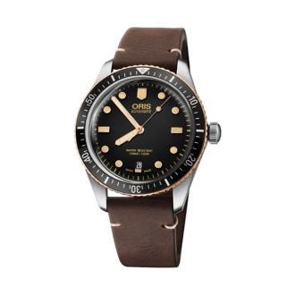 Divers Sixty‑Five
