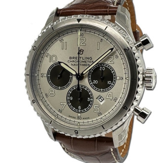 Aviator 8 Navitimer B01 Chronograph