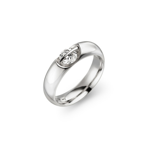 LIBERTÉ Solitaire Ring