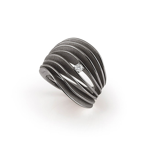 Velaa Ring