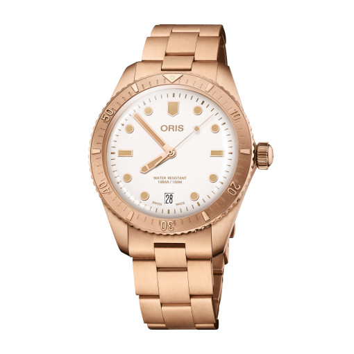 Divers Sixty‑Five Date