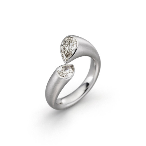 CALLA Designer Ring