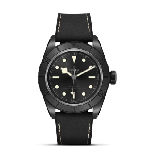 429-TUDOR_BlackBay_M79210CNU-0001_1580x1580freigestellt_Kollektion_Überhang