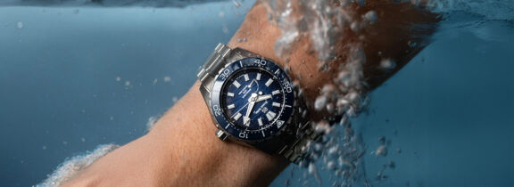 Grand-Seiko_Brand-Banner_SLGB023_V2_1920x700